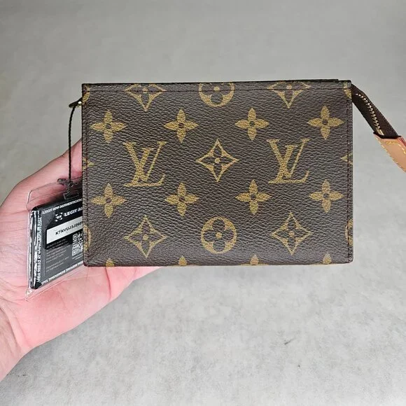 Louis Vuitton LV Monogram Toiletry 15 Pouch Toilette Pouchette Handbag Purse - Picture 6 of 12